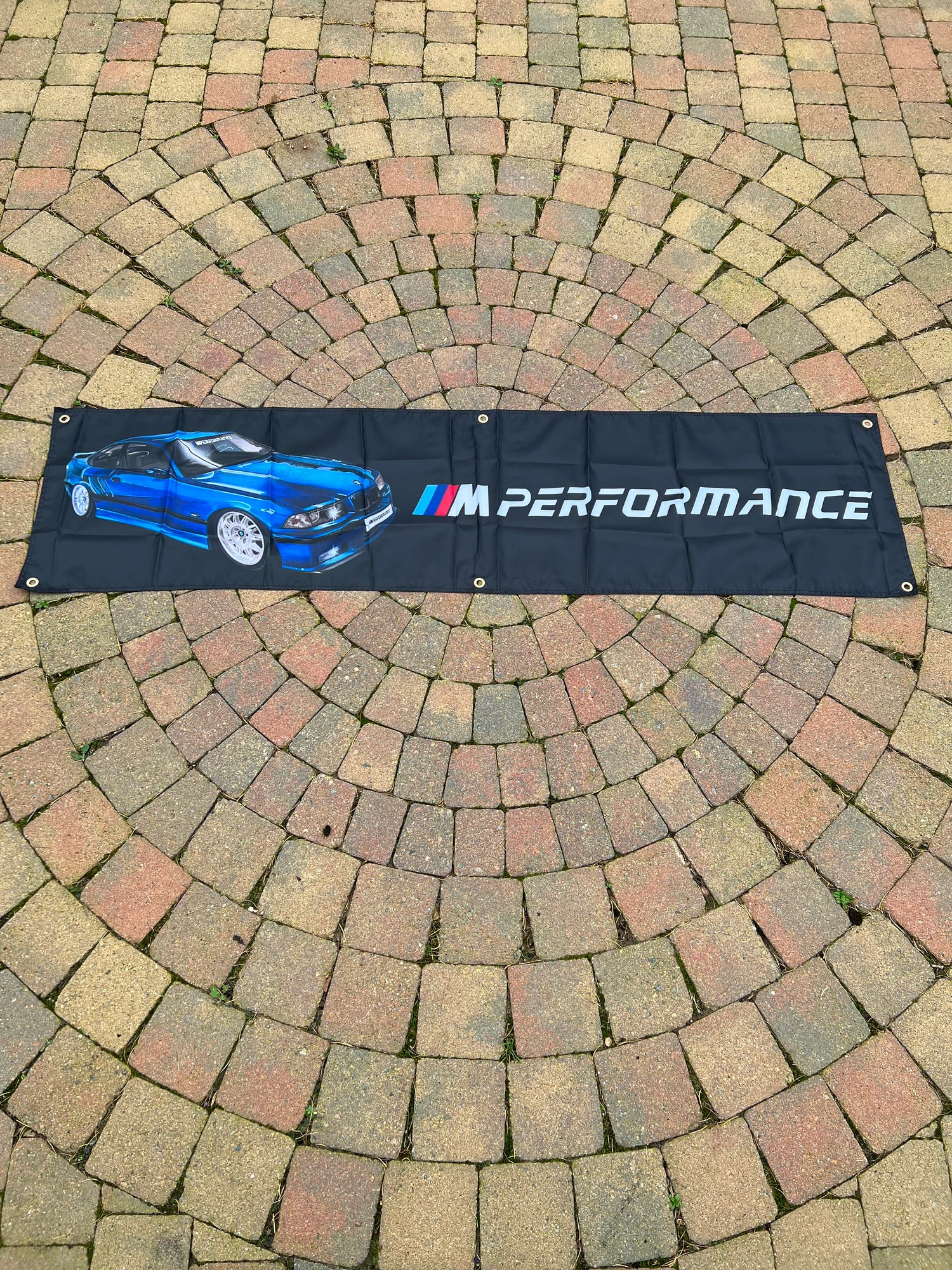 E36 BMW Banner Blade Performance